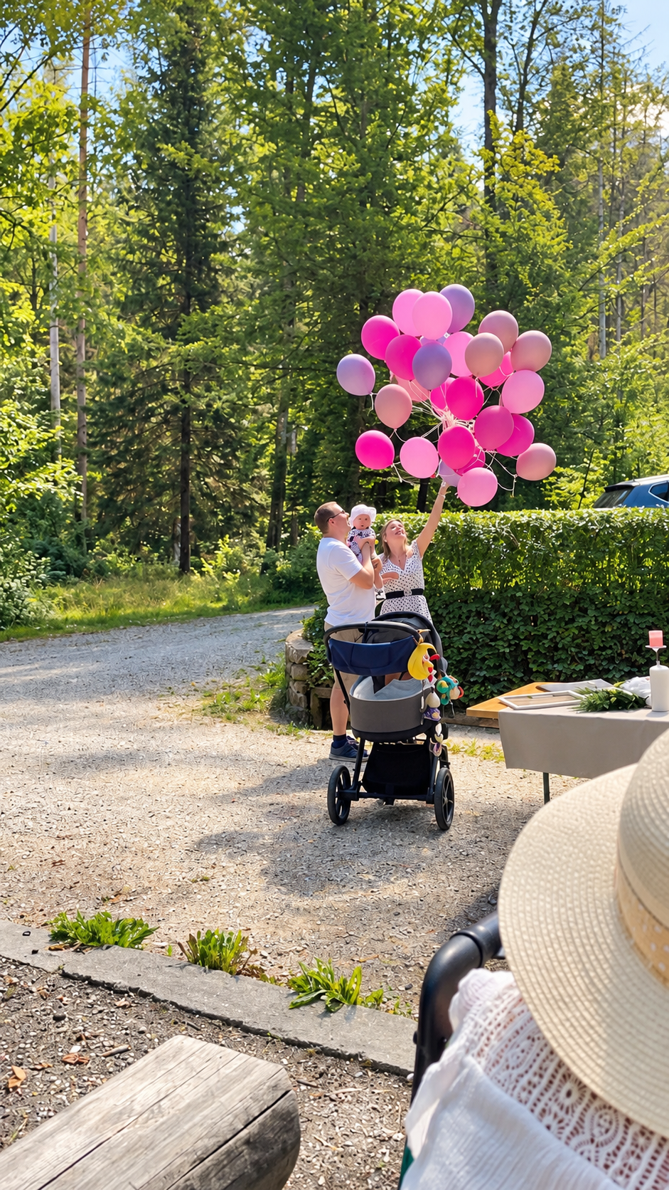 Familie bei einer persönlichen Willkommensfeier